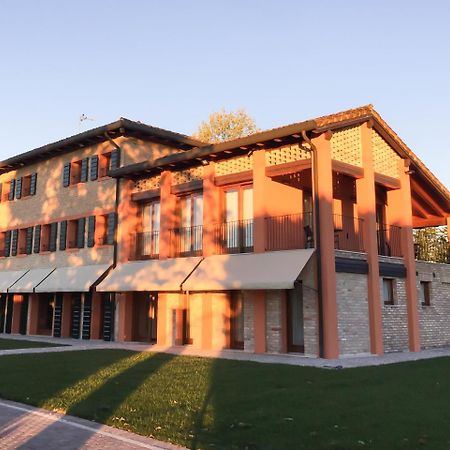 فندق Crystal Luxury House Fiume Veneto المظهر الخارجي الصورة